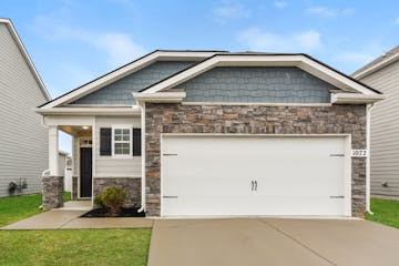 1072 Pepper Stone Dr Lebanon, TN 37087